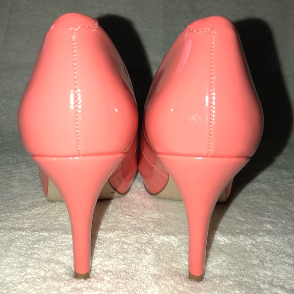 Coral Rounded-Toe Heels - Picture 3 of 3